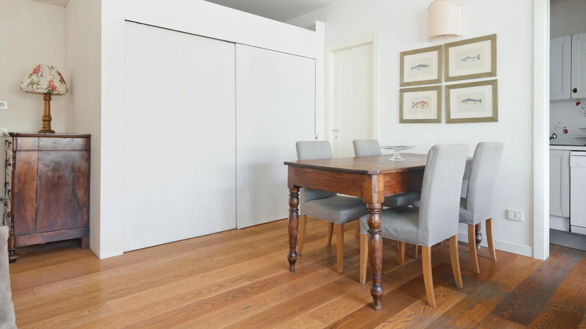 Joivy Delightful Family Flat With Terrace Apartment Milan Italy
