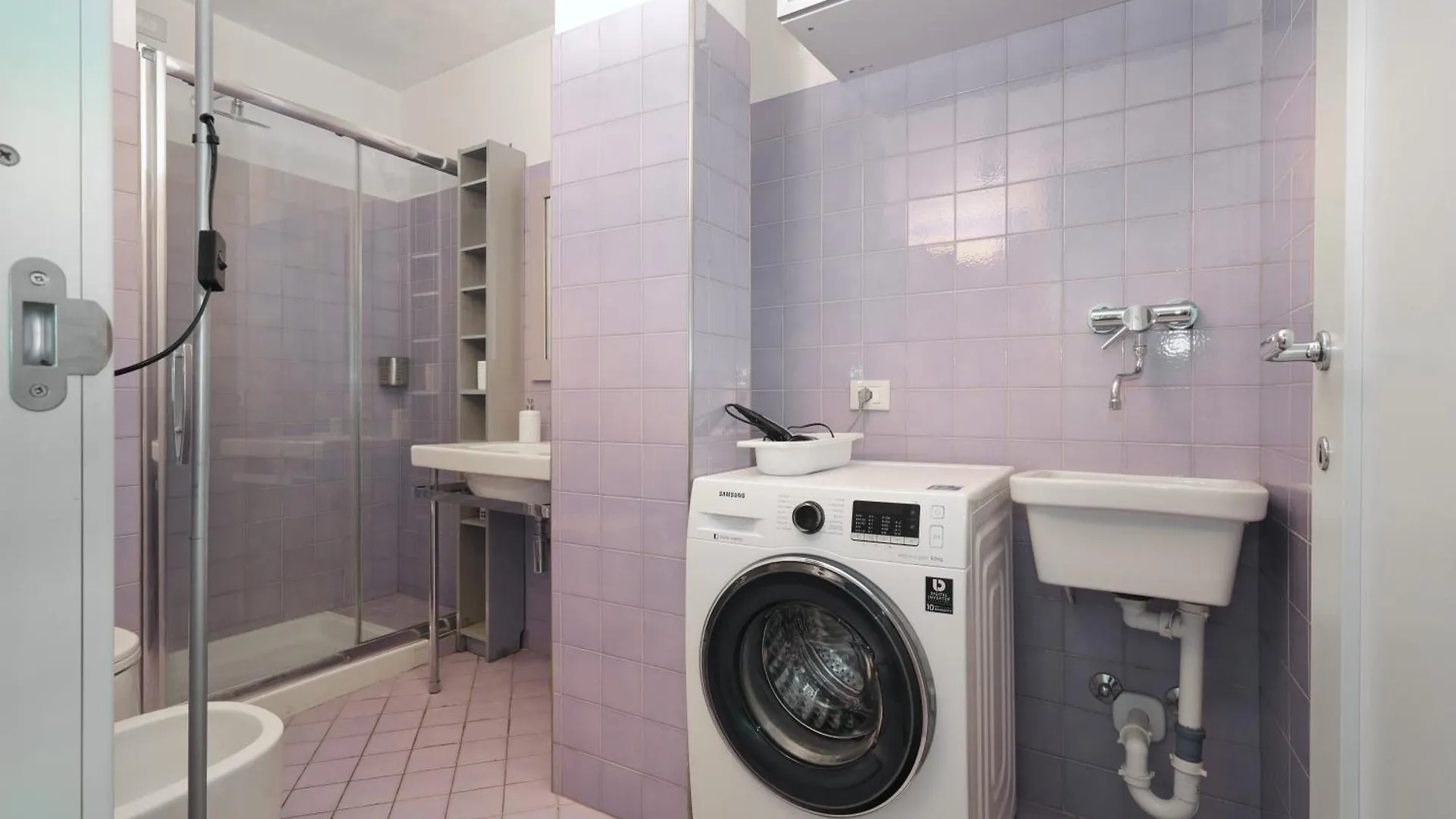 Joivy Delightful Family Flat With Terrace Apartment Milan 0*,